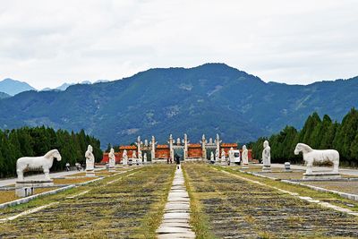 Eastern Qing Tombs_02.jpg