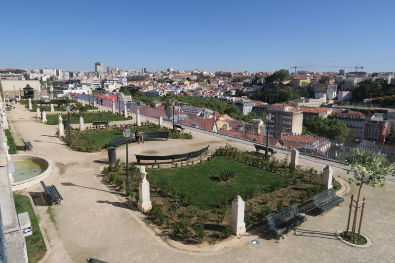 13 Lisbonne 