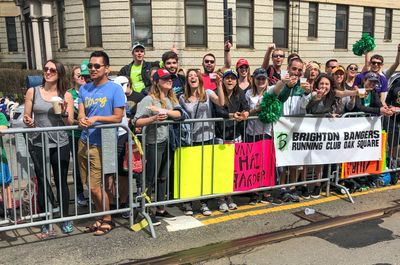 Mile 22 - Spectators on downhill stretch just  before Cleveland Circle (2019)
