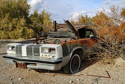 Shoshone Rusted Oldsmobile
