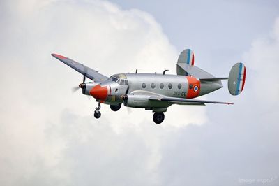 Fly-in_LFLN131s.jpg