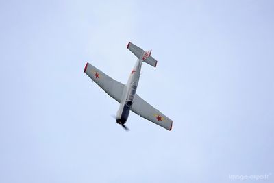 Fly-in_LFLN157s.jpg