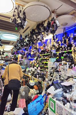 Hong Kong streets & markets