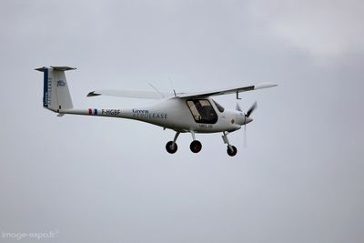g13/02/1001402/3/175811975.a28f5fcd.JPEG