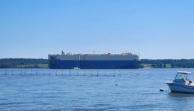 Grand Dolphin vehicle transport ship