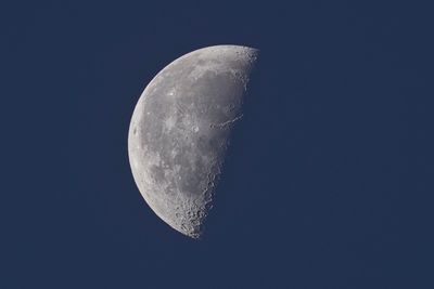 Early morning last quarter Moon 12-May-2023