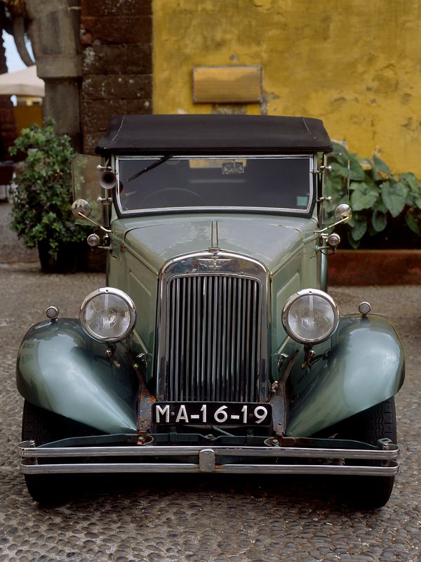 Old Bentley in Funchal