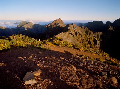 Pico do Aireiro to Pico Ruvio