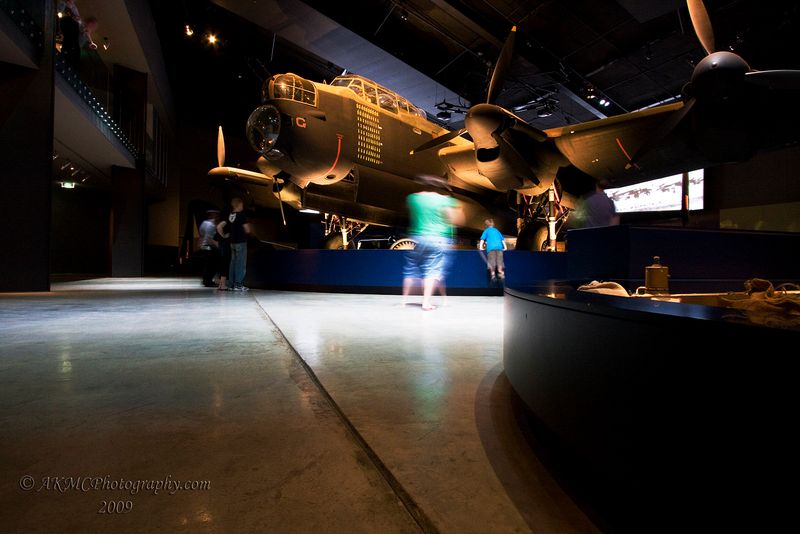 091231_105345_4212 Visitors Come, Visitors Go (Avro Lancaster Mk 1 G for George) (Thu 31 Dec 09)