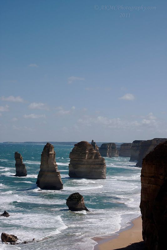 111001_124438_19325 The Classic (Or Cliched) View Of The Apostles (Sat 01 Oct 11)