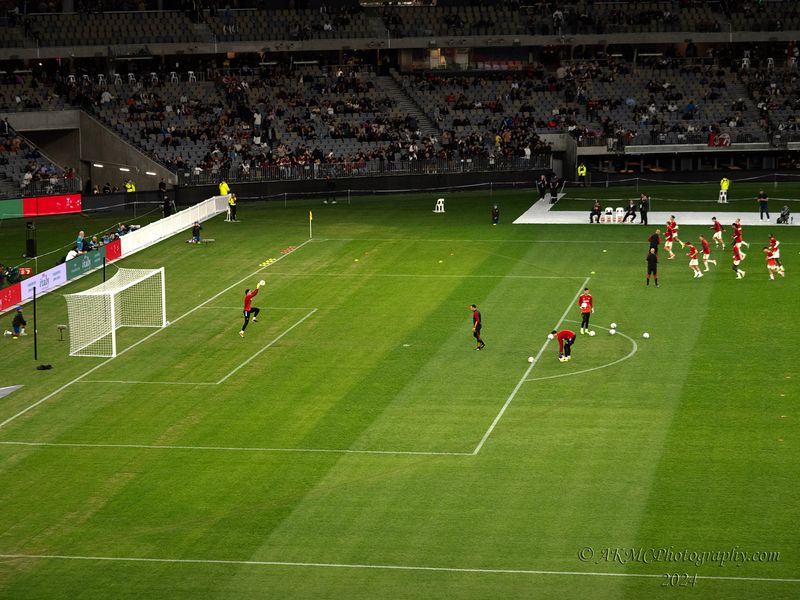 240531_183733_0722 Run And Catch, And The Not-Really Empty Seats (34m to Kick Off)