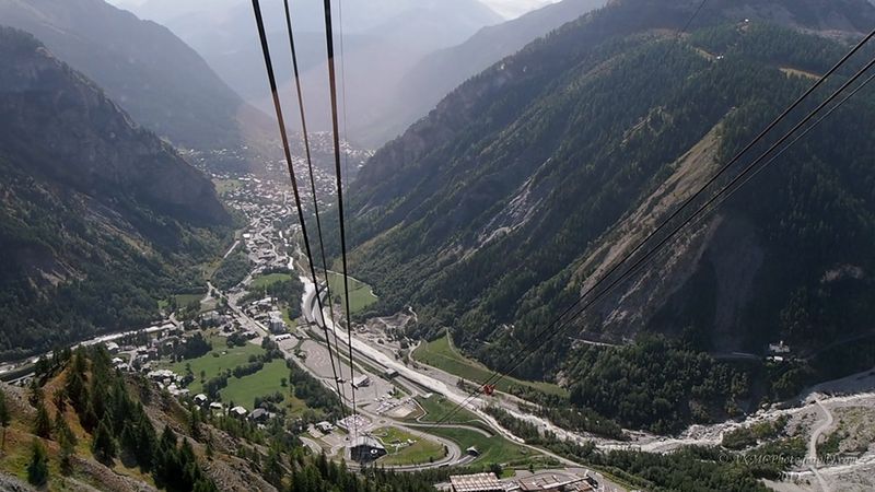 190917_120421_VX0004 Aosta Valley And Courmayeur, Elevated (Tue 17 Sep 19)