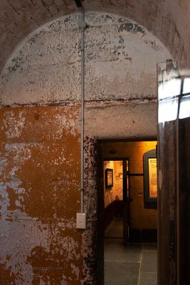 101224_114256_13189 The Condemned Cell I (Fri 24 Dec 10)