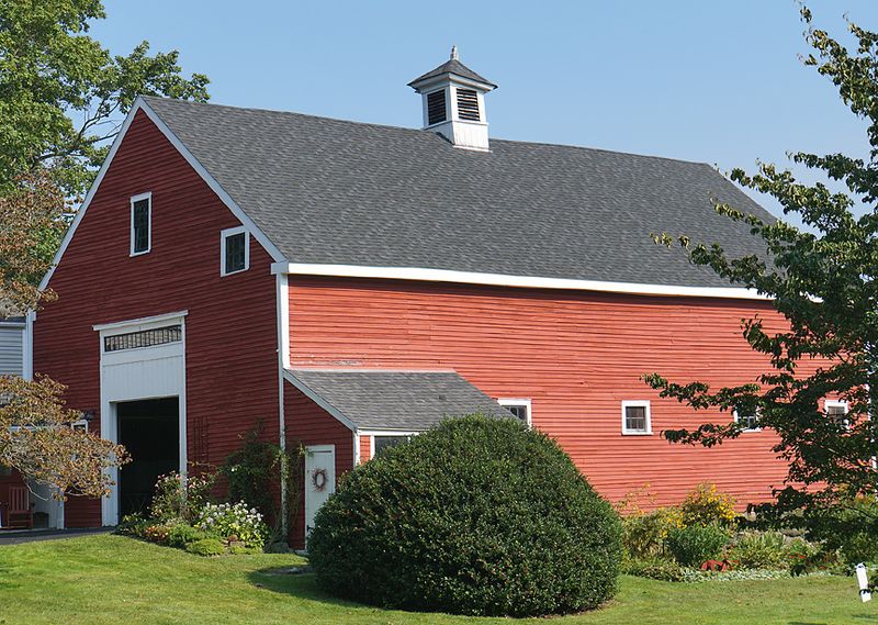 Sandersons iconic red barn.