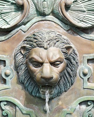 Lion fountain, detail.