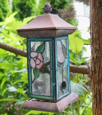 Hanging lantern.