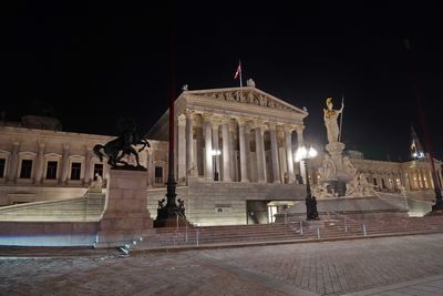 Vor dem Parlament, Wien 2024