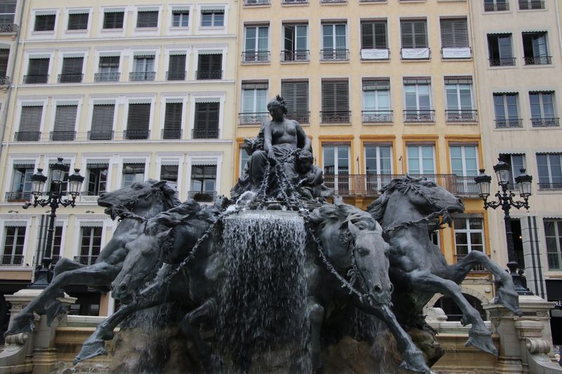 Fontaine Bartholdi place des Terreaux