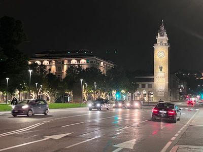 Piazza Matteoti by night - La place Matteoti de nuit
