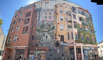 Lyon