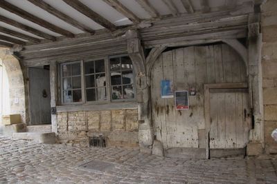 Les Arcades de la place de l'Htel de Ville