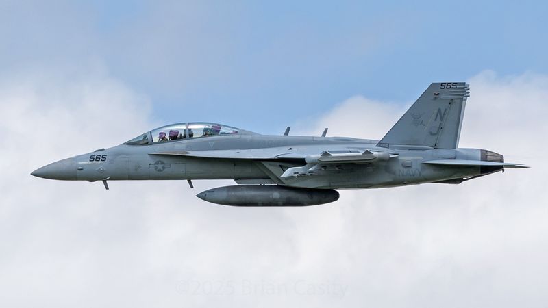 F-18G 565, Side Profile