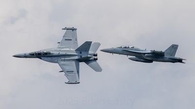EA-18G Growlers