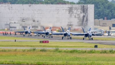Blue Angels Taxiing
