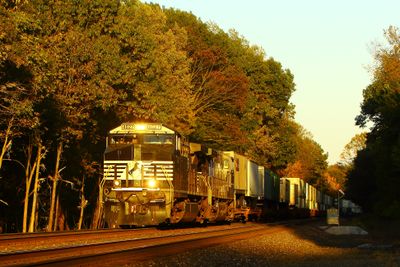 Holmesville,IN BNSF 4027 West 10-20-24 518 PM #2.JPG