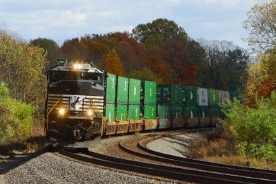 Ottis,IN NS 1204 West 10-16-20 1237 PM #1.JPG