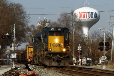 Troy, OH CSX 4053 South 2-6-17 138 PM.jpg