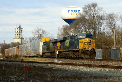 Troy, OH CSX 5241 South 12-26-24 149 PM #3.JPG