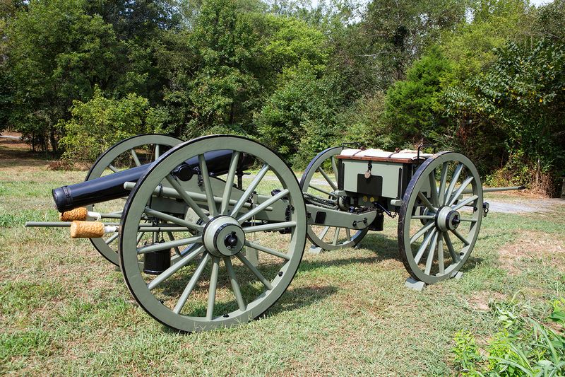 M1857 12-Pounder Light Field Gun, Napoleon, With Limber