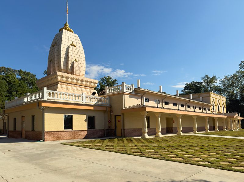 Sanatan Mandir 09.jpg