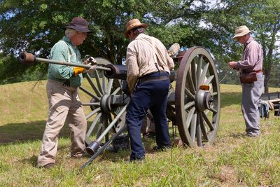 Confederate Gun Crew