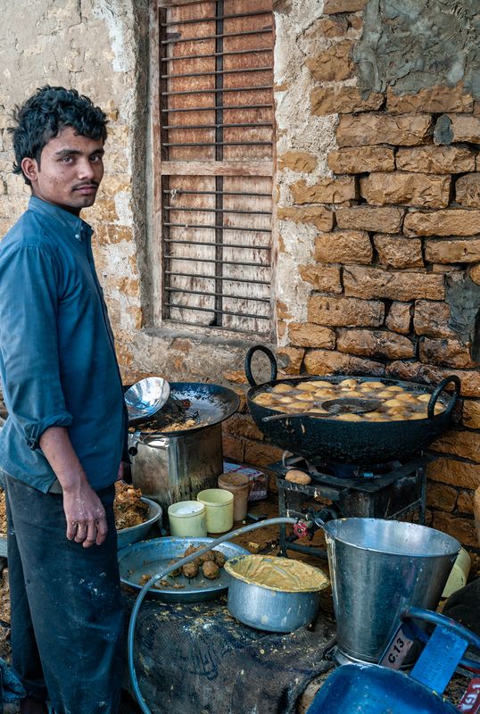 Street Cook