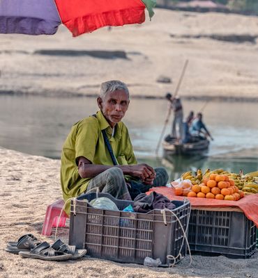 Fruit Seller