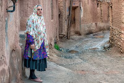 Soghra, Abyanaki woman