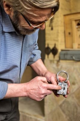 Locksmith
