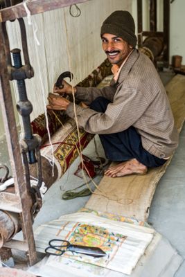 Rug Weaver
