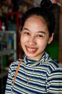 Silver Shop Daughter