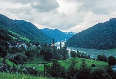 50471_00208-Edit.jpg