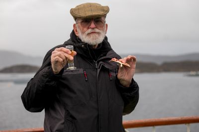 Refreshments on the Mailboat
