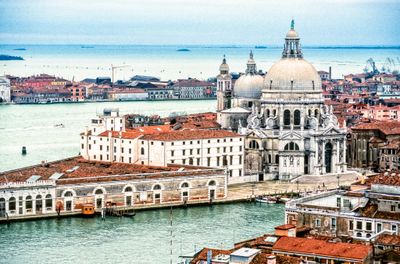 53712_00409-Edit.jpg