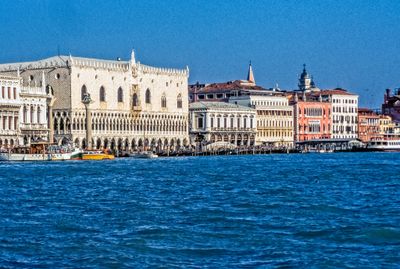 53712_00603-Edit.jpg