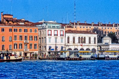 53712_00610-Edit.jpg