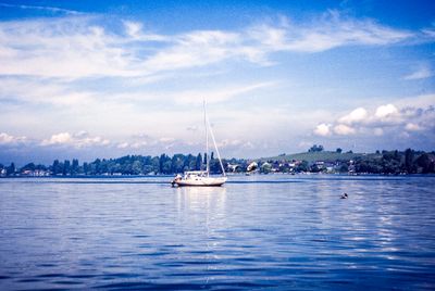 56707_00106.jpg