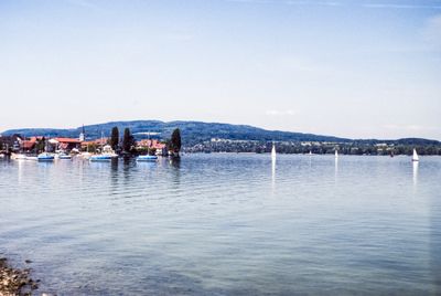 56707_00230.jpg