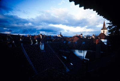 56726_00302.jpg