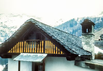 56729_00207.jpg